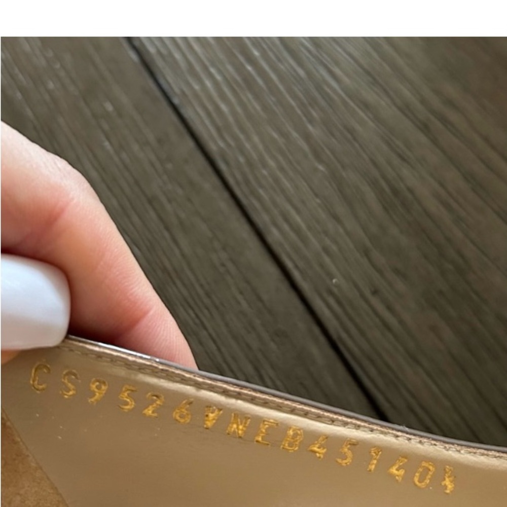 Authentic Valentino shoes - Picture 9 of 9